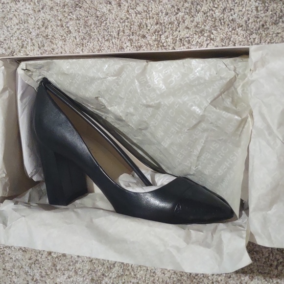 Marc Fisher Velda Pointed Cap Toe Block Heel Pumps Black Snakeskin - Picture 6 of 7